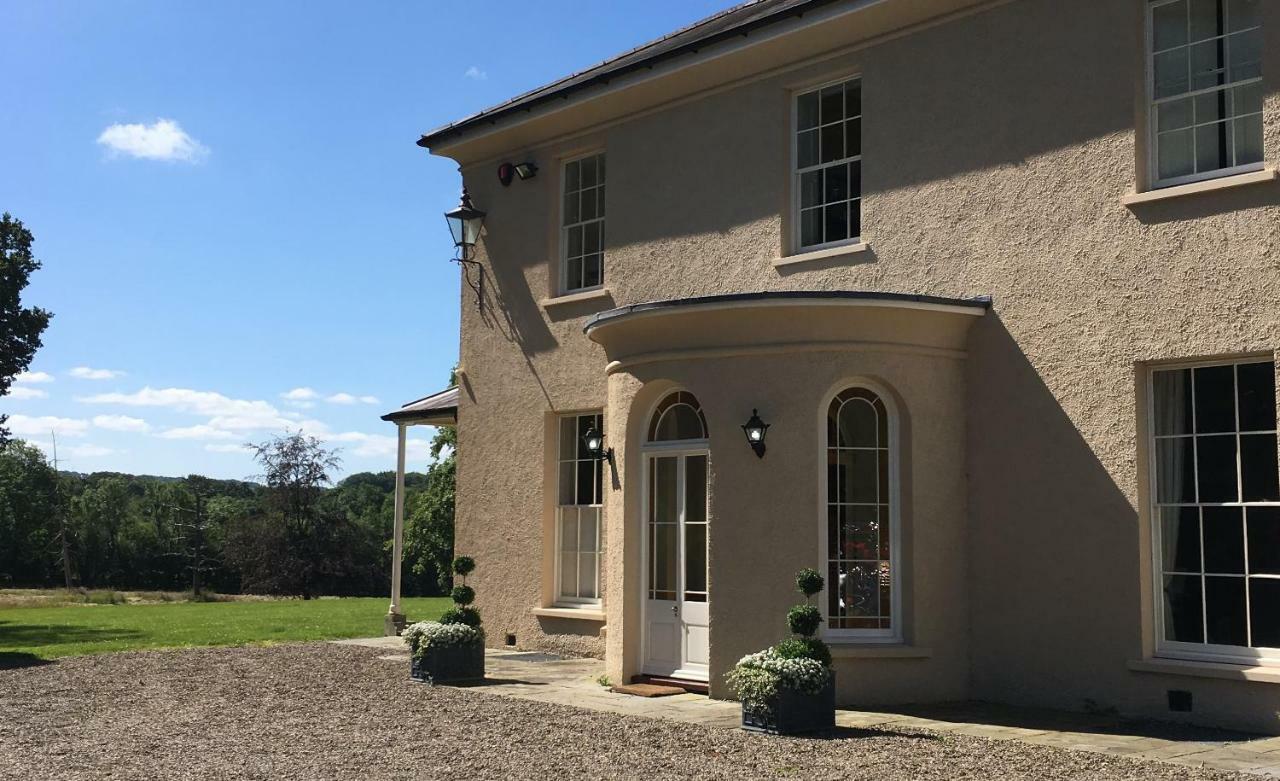 Llwynhelig Manor Bed and Breakfast Llandeilo Εξωτερικό φωτογραφία